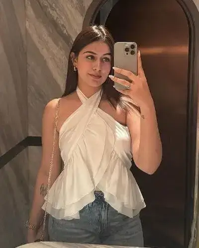 Escorts In Vaikom